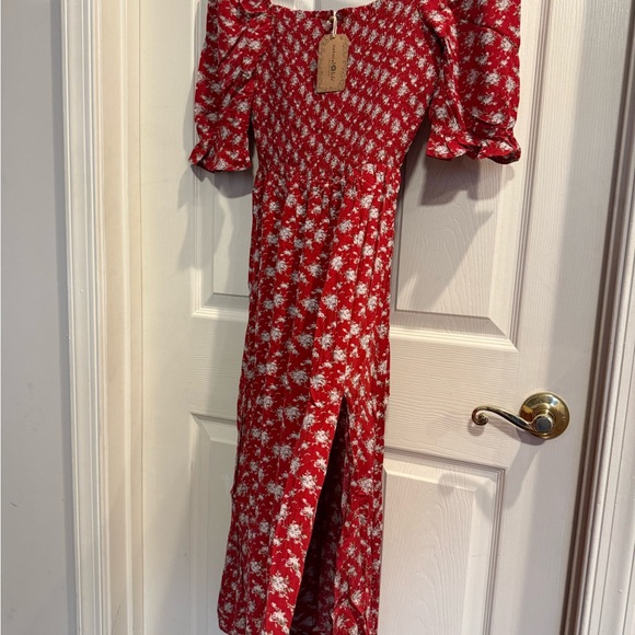 NATURAL LIFE Red Floral Puff-Sleeve Maxi Dress - Picture 5 of 7